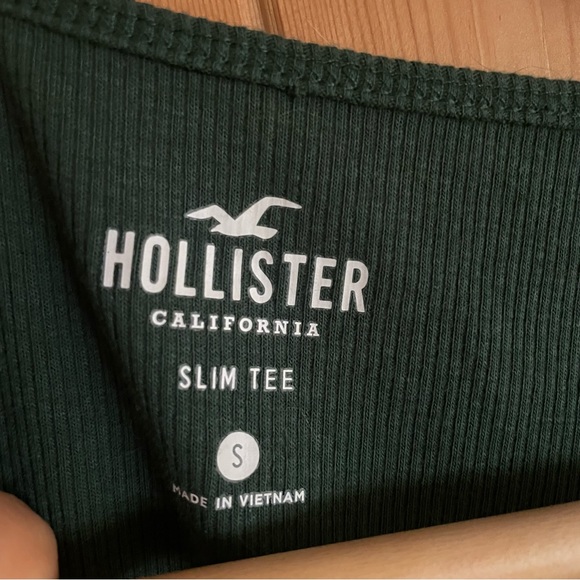 Hollister Wrap Top - Picture 2 of 3